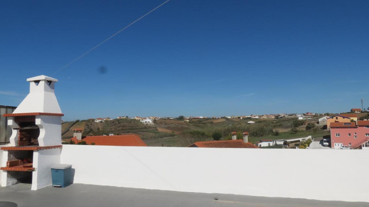 Casa Do Vicente, Localizada A 1.7Km Da Praia. Ribamar  Eksteriør bilde