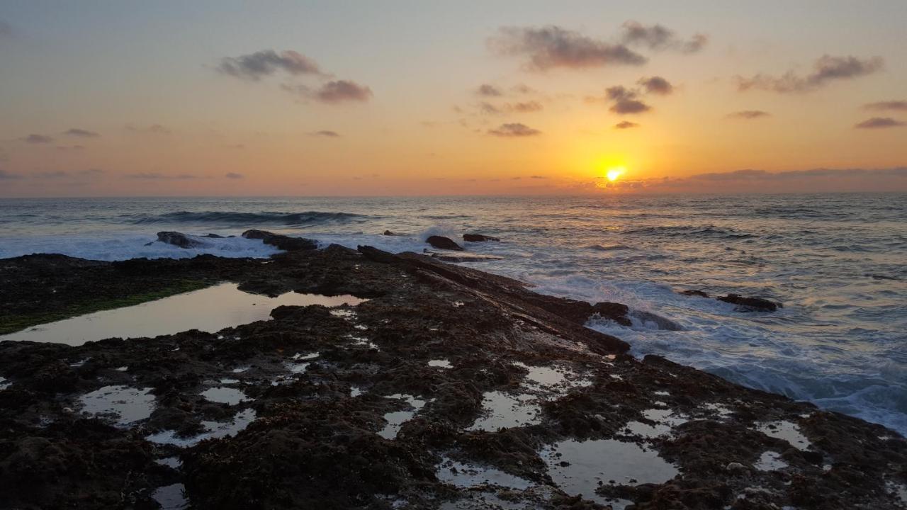 Casa Do Vicente, Localizada A 1.7Km Da Praia. Ribamar  Eksteriør bilde